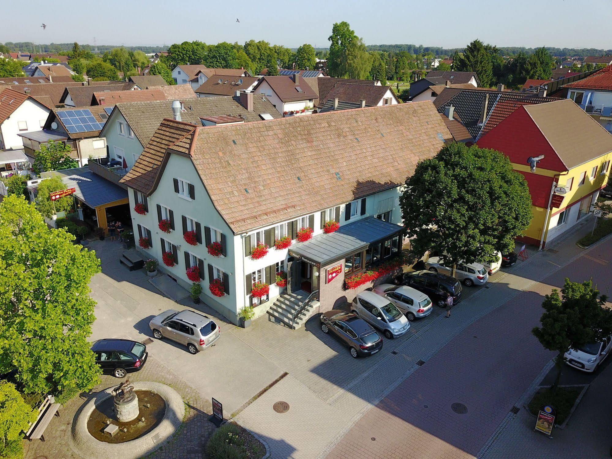 Landgasthof Ochsen Sinzheim Ngoại thất bức ảnh